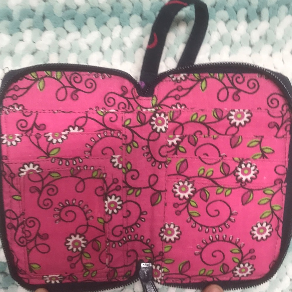 Abbergale Tote & Wristlet - Picture 2 of 5